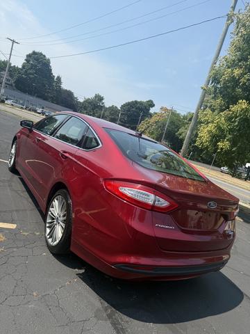 Photo of 2014 Red Ford Fusion