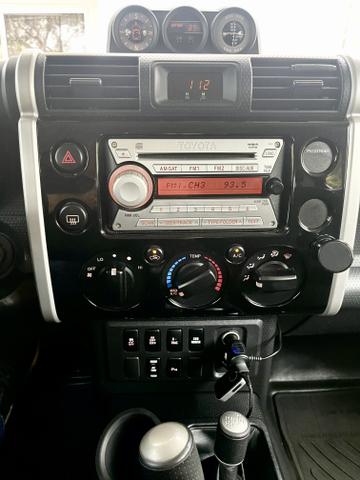 Photo of 2010 Black Toyota FJ Cruiser