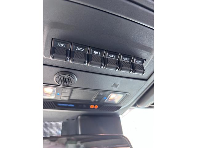 Photo of 2022 Gray Ford Bronco