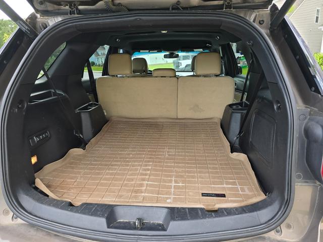 Photo of 2016 Brown Ford Explorer