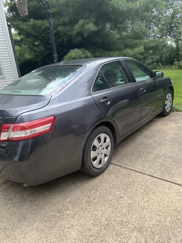 Photo of 2010 Gray Toyota Camry