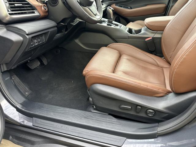 Photo of 2024 Gray Subaru Outback