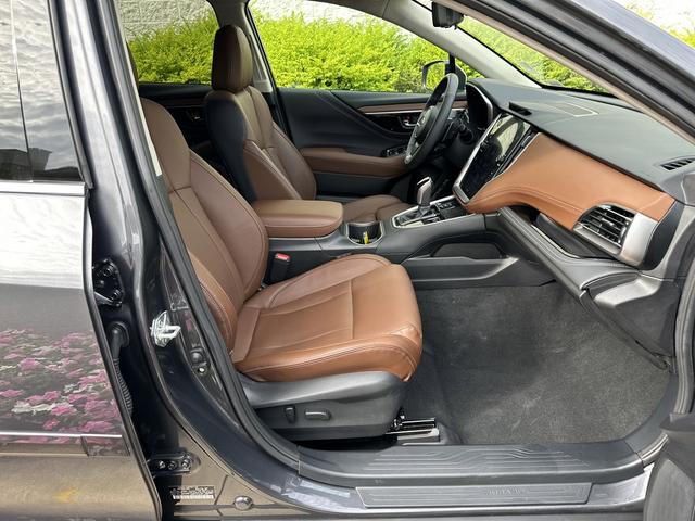 Photo of 2024 Gray Subaru Outback