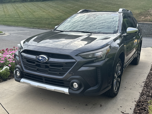 Photo of 2024 Gray Subaru Outback