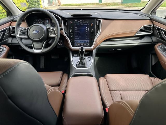 Photo of 2024 Gray Subaru Outback