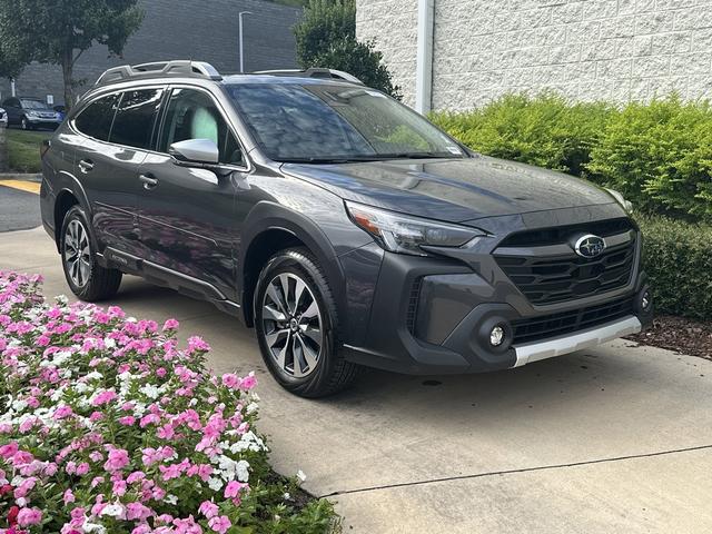 Photo of 2024 Gray Subaru Outback
