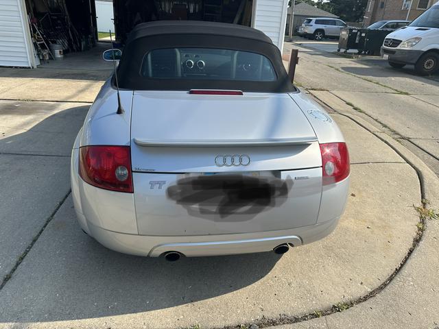 Photo of 2002 Silver Audi TT