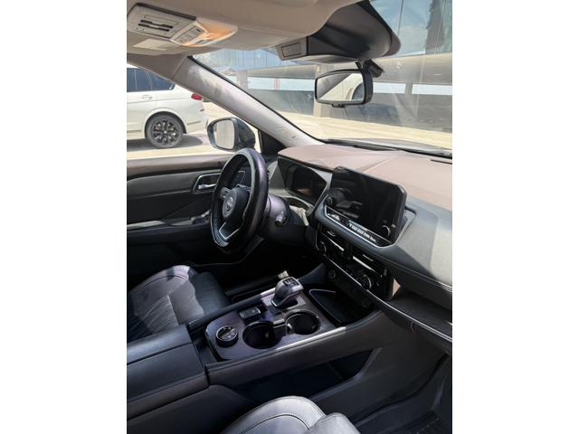 Photo of 2022 Brown Nissan Rogue