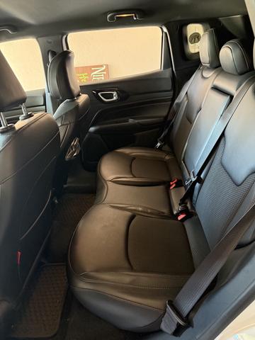 Photo of 2023 White Jeep Compass
