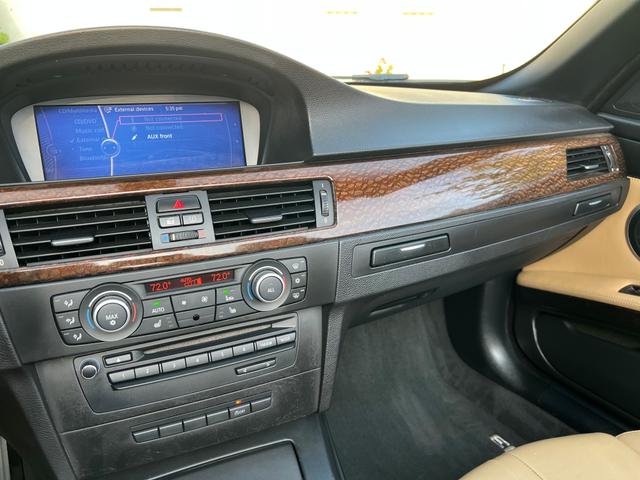 Photo of 2011 Red BMW M3