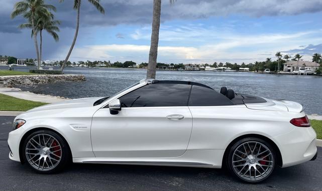 Photo of 2017 White Mercedes-Benz AMG C 63
