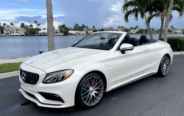Photo of 2017 White Mercedes-Benz AMG C 63
