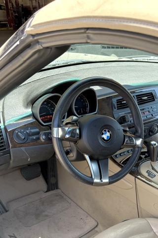 Photo of 2006 Blue BMW Z4