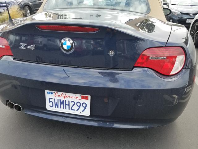 Photo of 2006 Blue BMW Z4