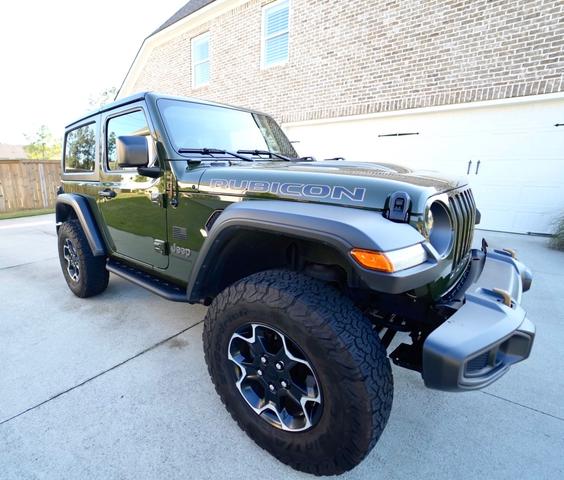Photo of 2023 Green Jeep Wrangler