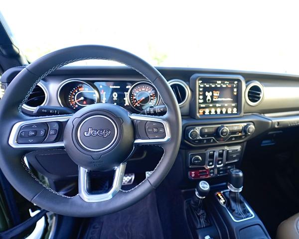 Photo of 2023 Green Jeep Wrangler