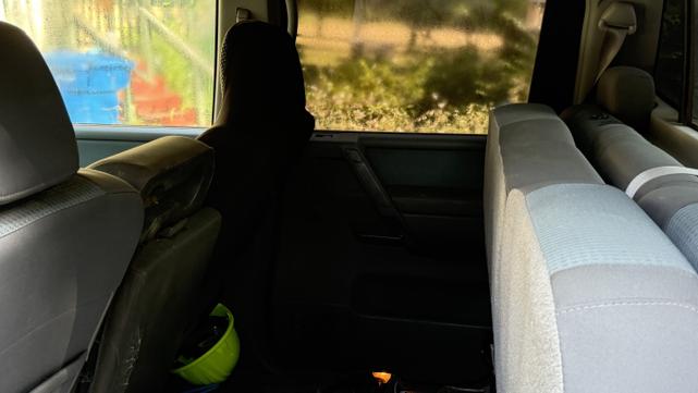 Photo of 2006 Gray Nissan Titan