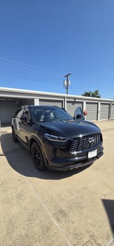 Photo of 2025 Black INFINITI QX60