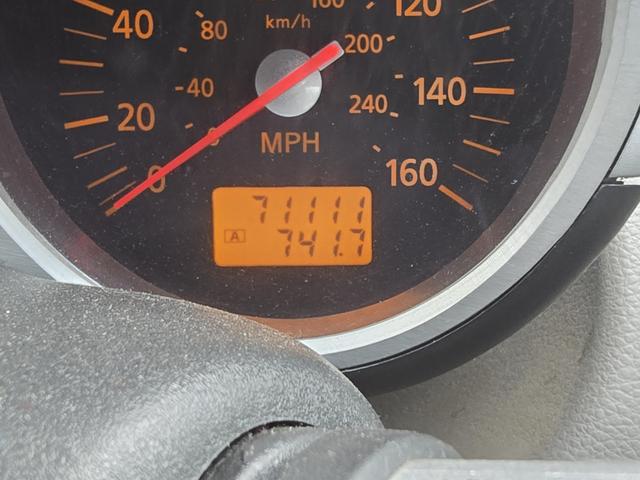 Photo of 2005 Silver Nissan 350Z