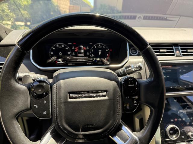 Photo of 2019 Gray Land Rover Range Rover