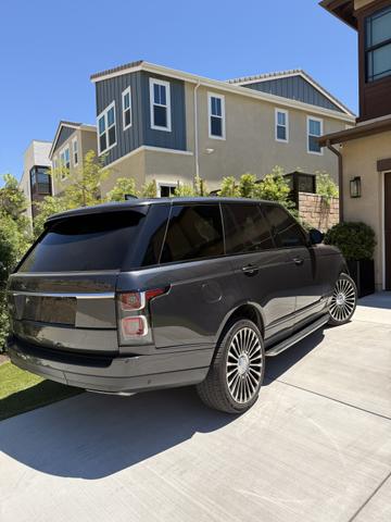 Photo of 2019 Gray Land Rover Range Rover