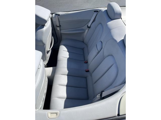Photo of 2003 Gray Mercedes-Benz CLK-Class