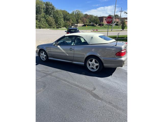 Photo of 2003 Gray Mercedes-Benz CLK-Class