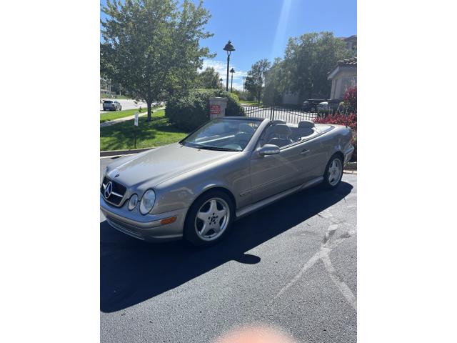 Photo of 2003 Gray Mercedes-Benz CLK-Class