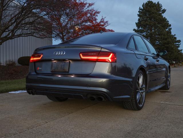 Photo of 2016 Gray Audi S6