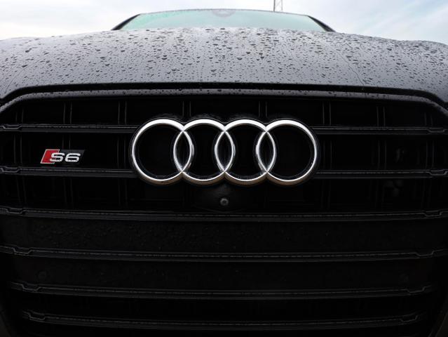 Photo of 2016 Gray Audi S6