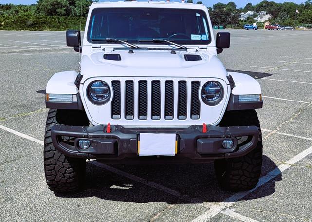Photo of 2019 White Jeep Wrangler Unlimited