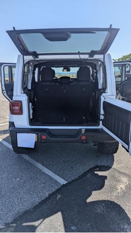 Photo of 2019 White Jeep Wrangler Unlimited