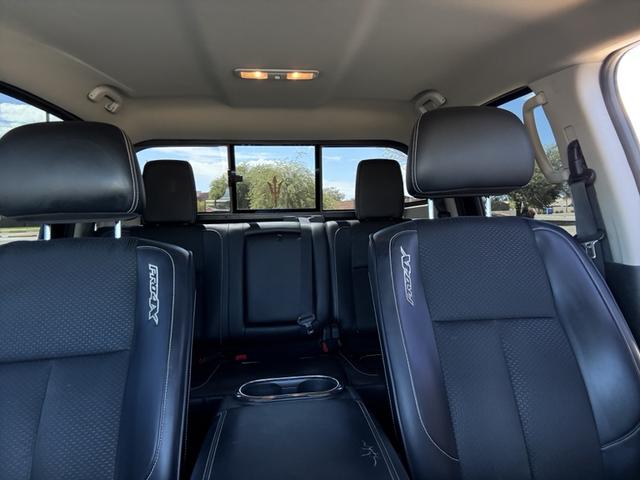 Photo of 2017 Black Nissan Titan