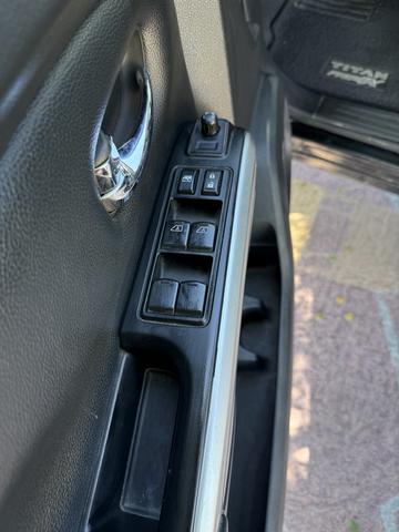 Photo of 2017 Black Nissan Titan