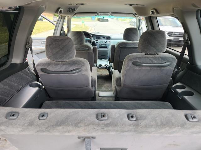 Photo of 2004 Green Honda Odyssey