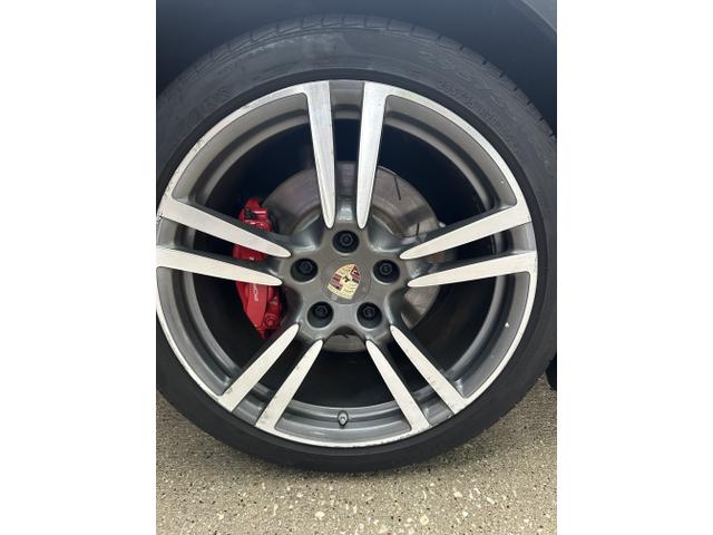 Photo of 2010 Gray Porsche Panamera