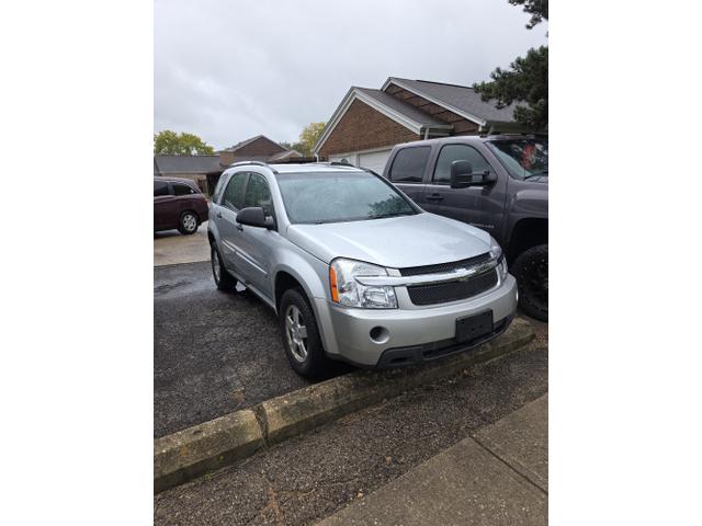 Photo of 2009 Silver Chevrolet Equinox
