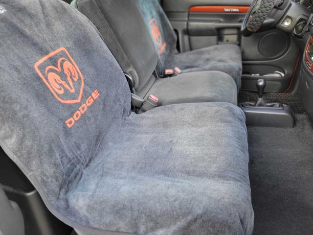 Photo of 2005 Orange Dodge Ram 1500