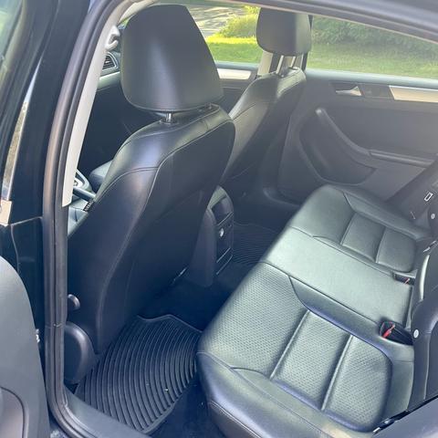 Photo of 2013 Black Volkswagen Jetta
