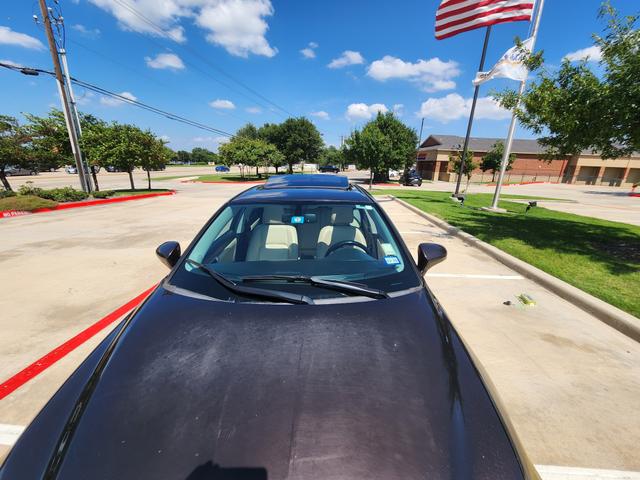 Photo of 2011 Purple Lexus CT 200h