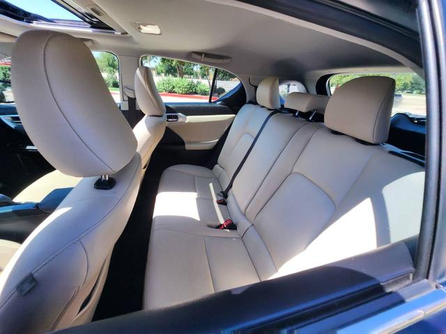 Photo of 2011 Purple Lexus CT 200h