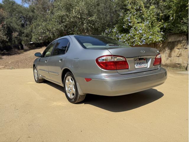 Photo of 2000 Gray INFINITI I30