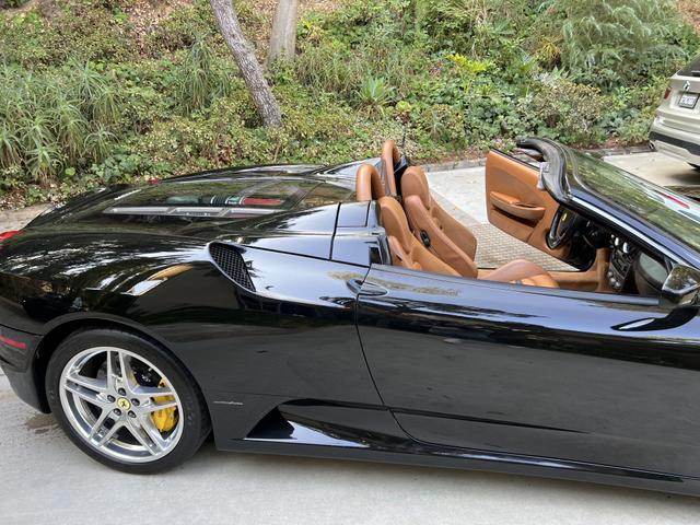 Photo of 2008 Black Ferrari F430