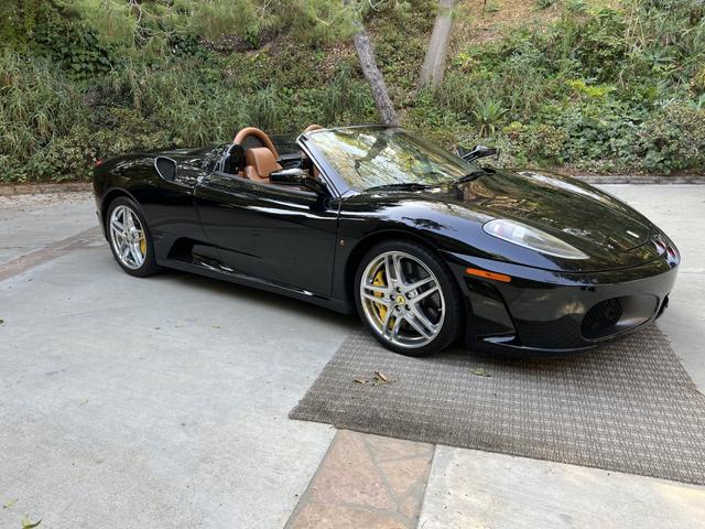 Photo of 2008 Black Ferrari F430