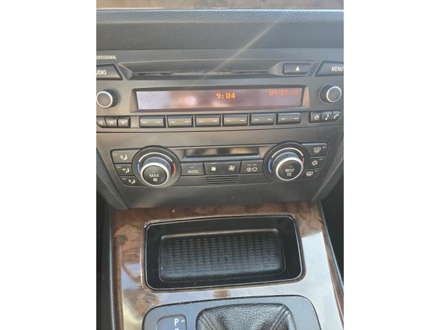 Photo of 2009 Silver BMW 328