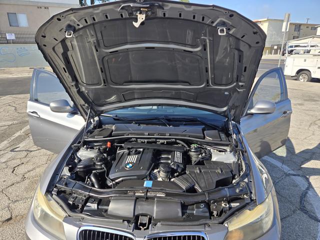 Photo of 2009 Silver BMW 328