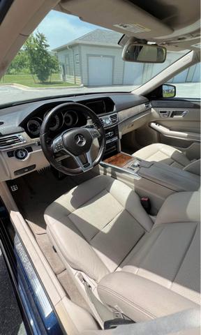 Photo of 2014 Blue Mercedes-Benz E-Class