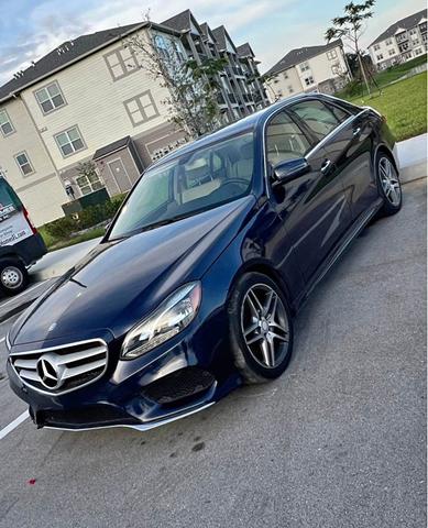 Photo of 2014 Blue Mercedes-Benz E-Class