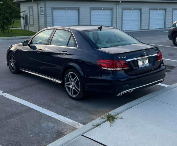Photo of 2014 Blue Mercedes-Benz E-Class