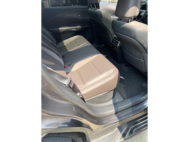 Photo of 2024 Gray Lexus RX 350h